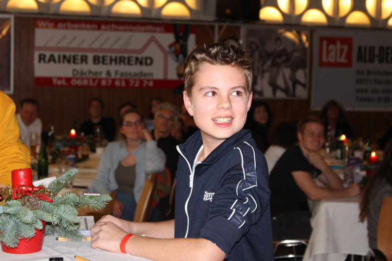 Freddy, einer unserer leidenschaftlichen Nachwuchsspieler. Das ist Freddy